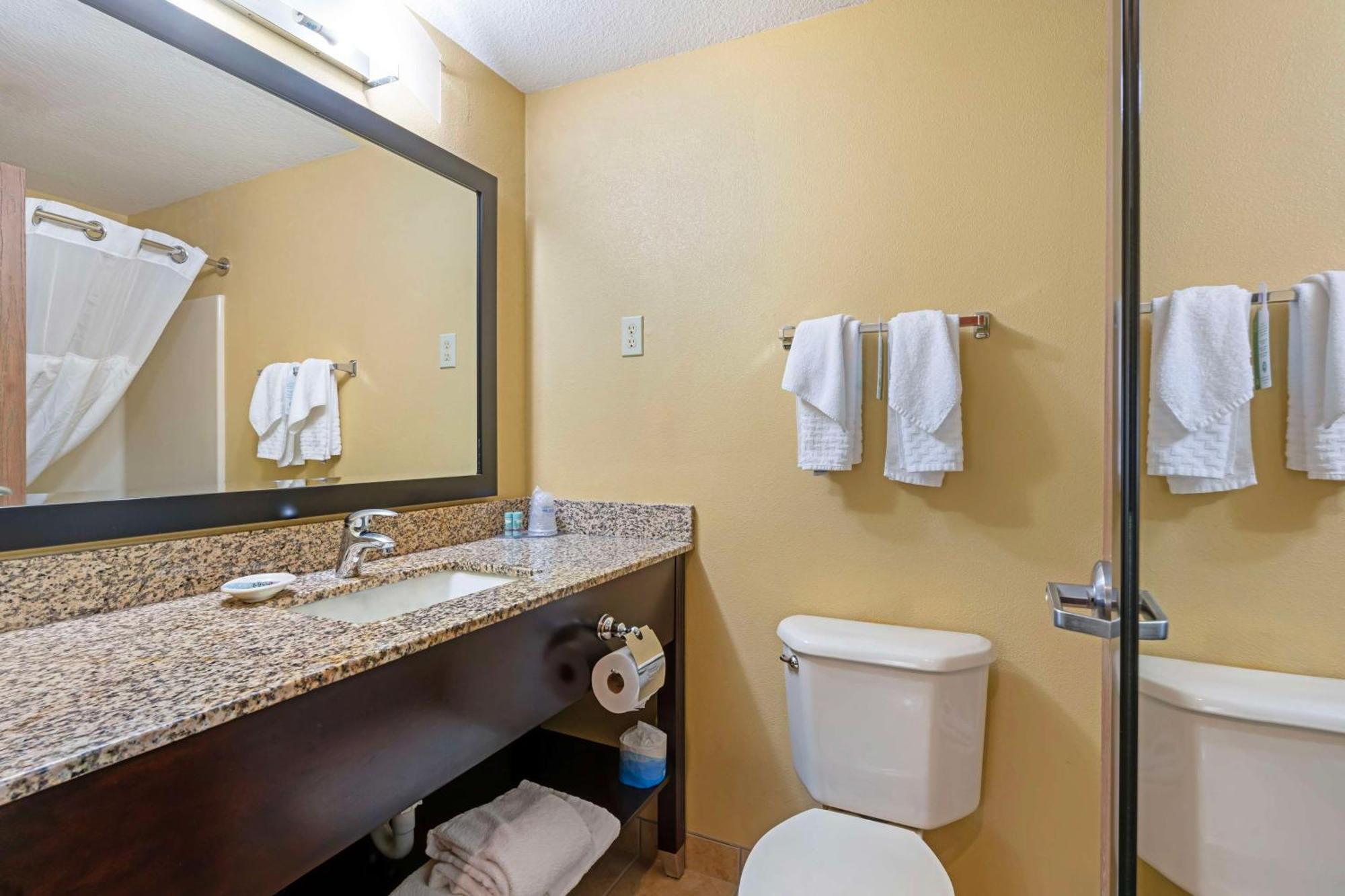 Best Western Cascade Inn & Suites Troutdale Exterior foto